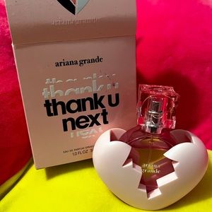 Ariana Grande Thank U Next Eau de Parfum 1.0oz